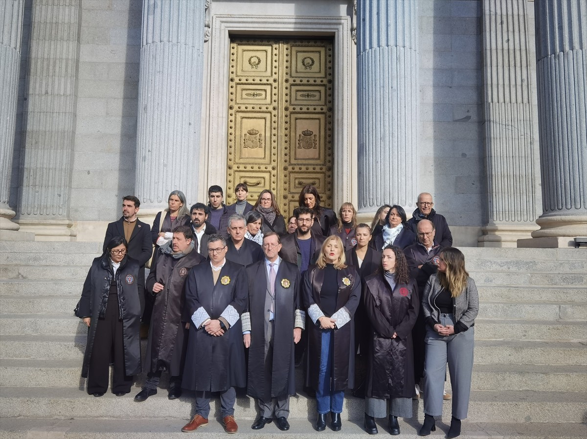 İspanya'da hakim, savcı ve avukatlardan oluşan "Filistin için Hukukçular Platformu" adlı bir sivil...