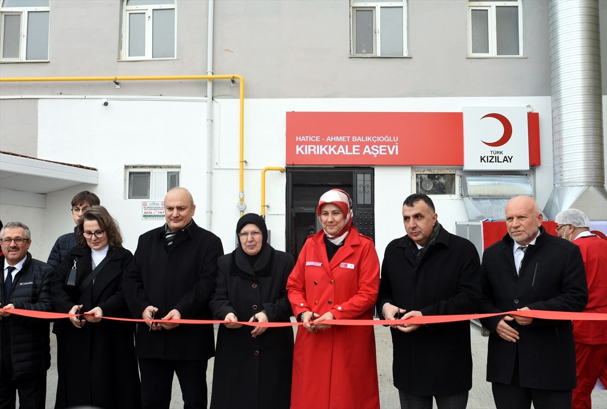 Kırıkkale'de hayırsever Sebahat Tekin tarafından yenilenen Gündoğdu Mahallesi'ndeki Ahmet- Hatice...