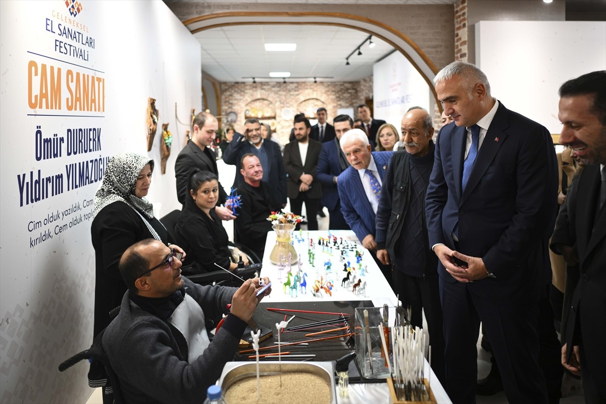 Kültür ve Turizm Bakanı Mehmet Nuri Ersoy, Çukurambar Kültür ve Sanat Merkezi'ndeki Ankara...
