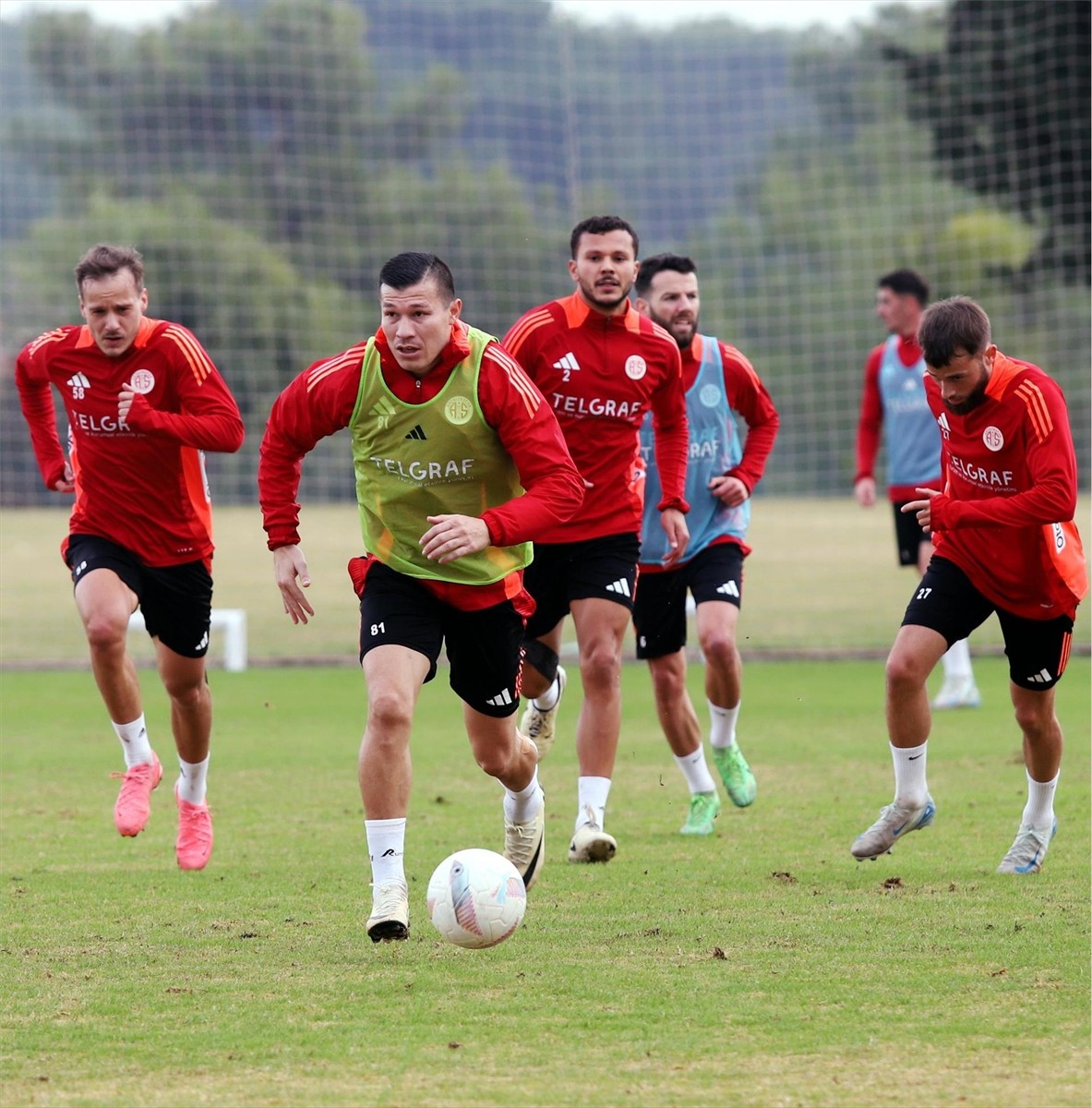 Onvo Antalyaspor, Trendyol Süper Lig'in 16. haftasında Bellona Kayserispor ile oynayacağı maçın...