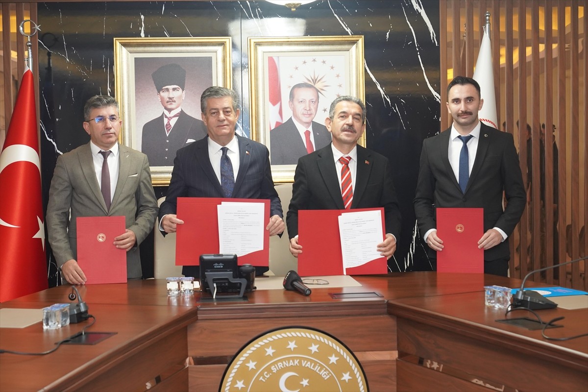 Şırnak Belediyesi ile Şırnak Öğretmenevi arasında ihtiyaç sahibi vatandaşlara sıcak yemek...