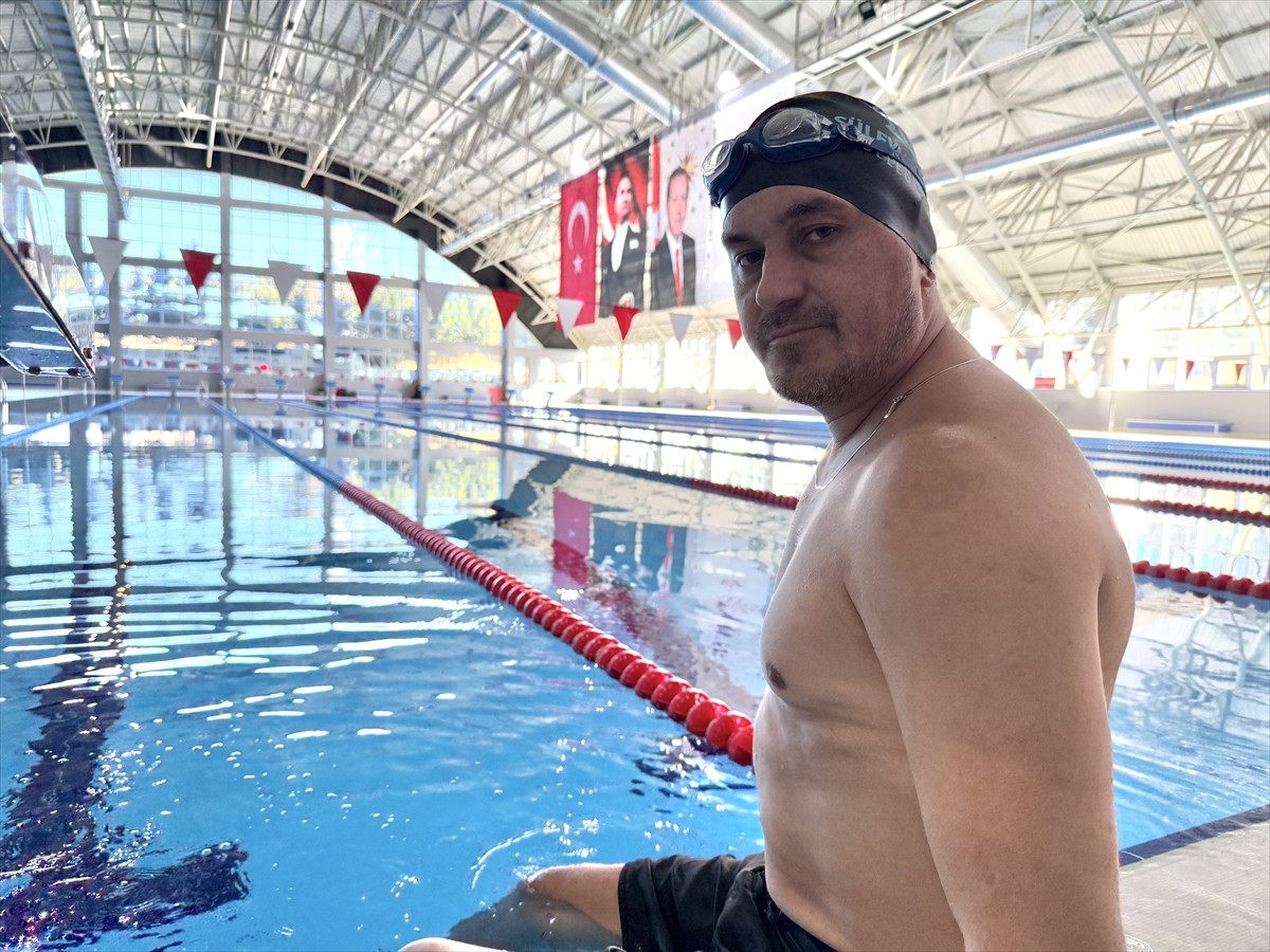 Tekirdağ'da yaşayan 43 yaşındaki Sadık Altıntaş, 4 yıl önce geçirdiği iş kazası sonrası kaybettiği...