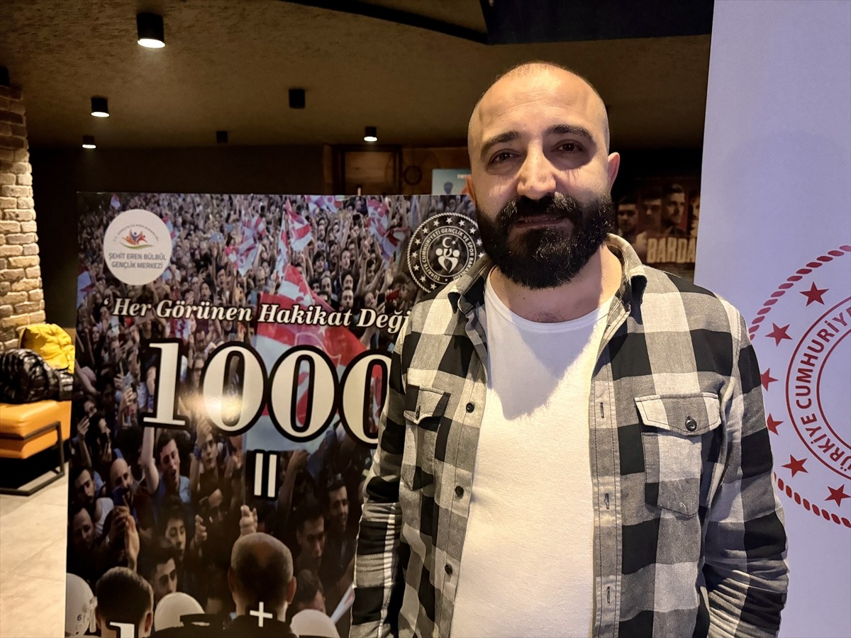 Trabzon Şehit Eren Bülbül Gençlik Merkezi Drama Kulübünde eğitim alan gençlerin hazırladığı...