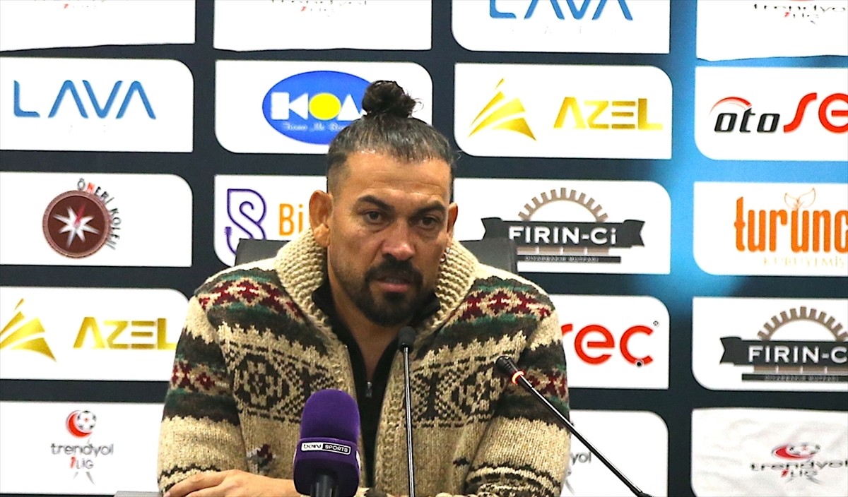 Trendyol 1. Lig'in 17. haftasında, Amed Sportif Faaliyetler ile Central Hospital Ümraniyespor...