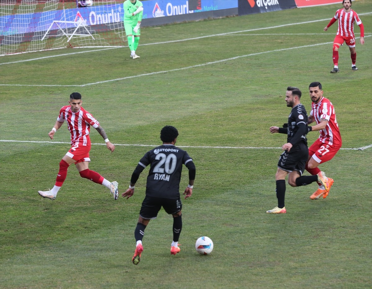 Trendyol 1. Lig'in 17. Haftasında Boluspor,Bolu Atatürk Stadyumu'nda Kocaelispor ile karşılaştı....