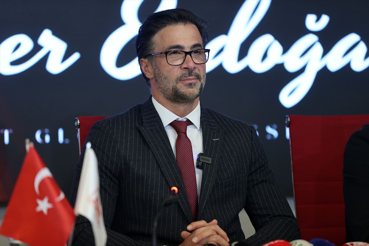 Trendyol Süper Lig ekiplerinden Net Global Sivasspor, teknik direktör Ömer Erdoğan ile sezon...