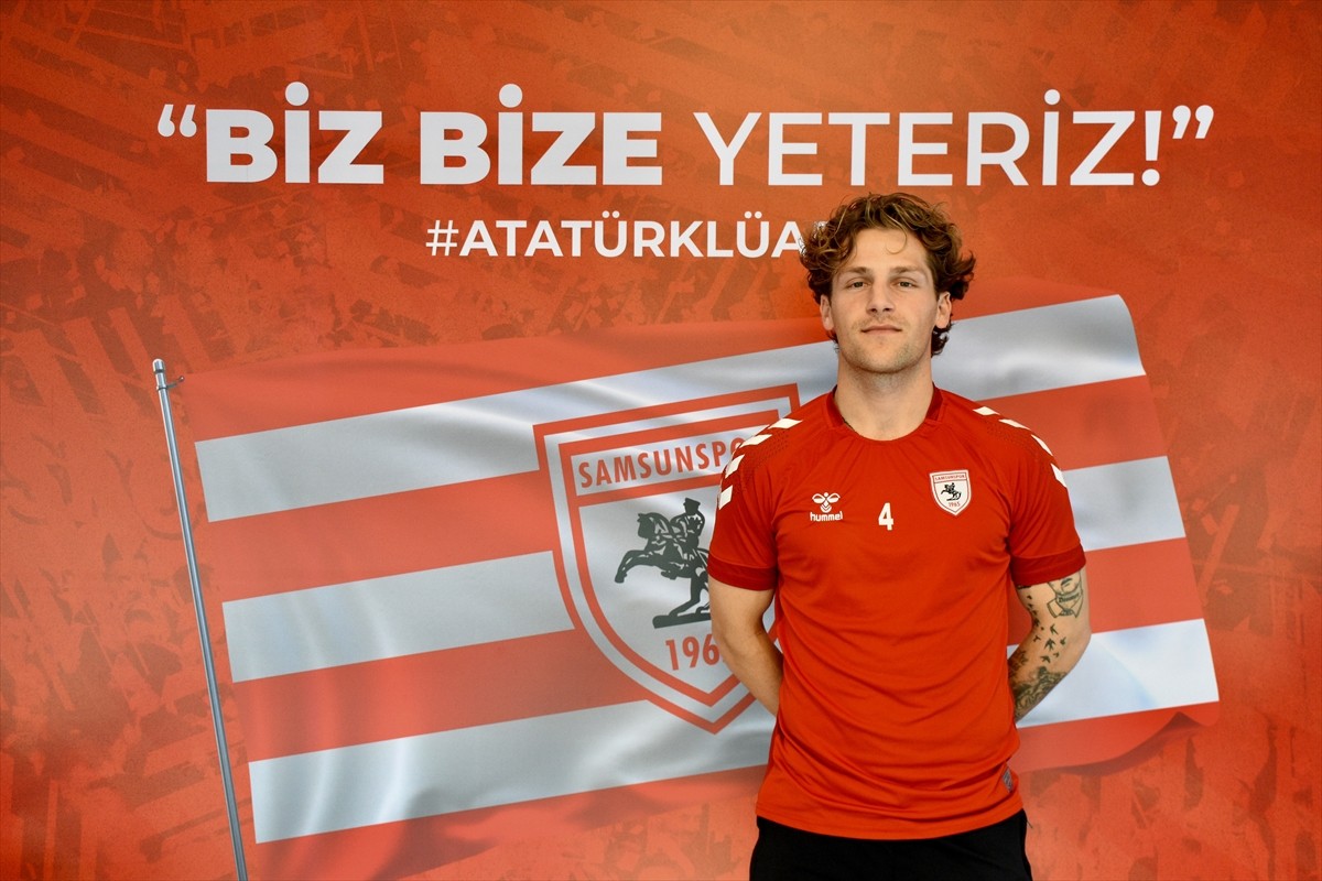 Trendyol Süper Lig ekiplerinden Reeder Samsunspor'un Danimarkalı oyuncusu Carlo Holse, bu sezon...