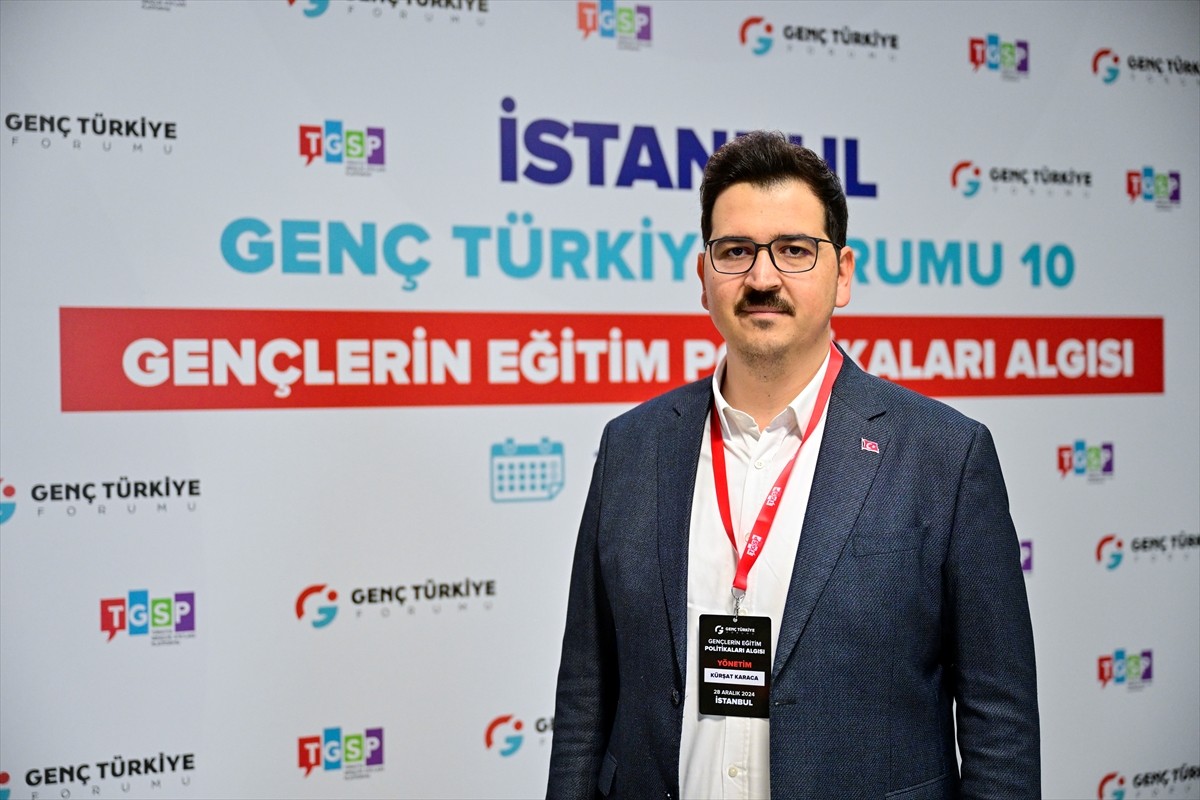 Türkiye Gençlik STK'ları Platformunca (TGSP) düzenlenen "10. Genç Türkiye Forumu"nda, gençlerin...