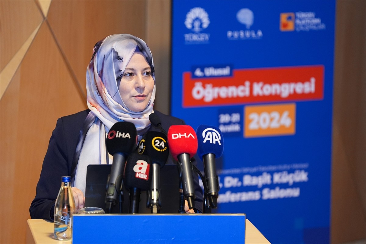 Türkiye Gençlik ve Eğitime Hizmet Vakfı (TÜRGEV) Platform Çalışmaları 4. Ulusal Öğrenci Kongresi...