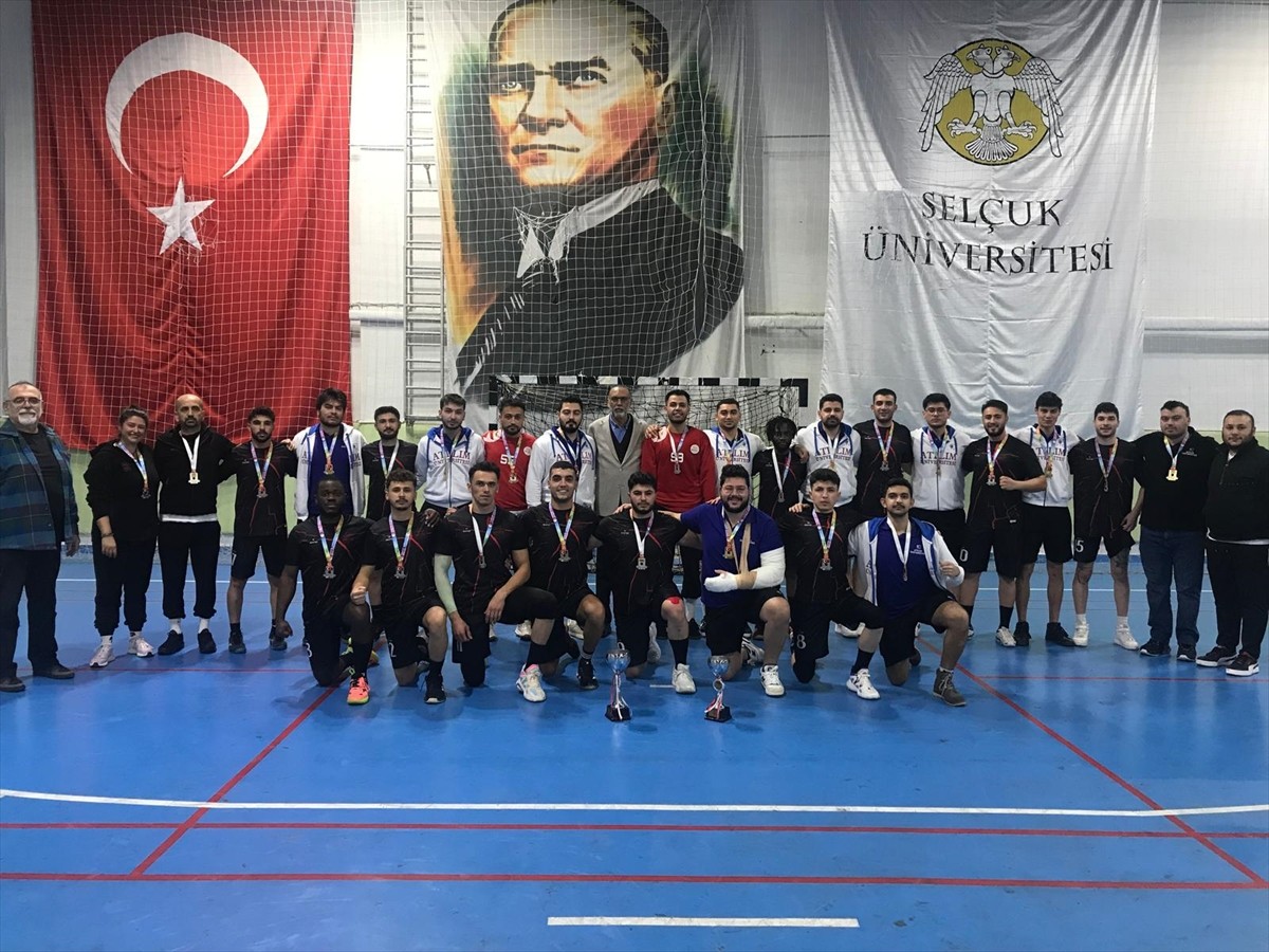 Türkiye Üniversite Sporları Federasyonu tarafından düzenlenen ÜNİLİG'de, bölgesel lig...