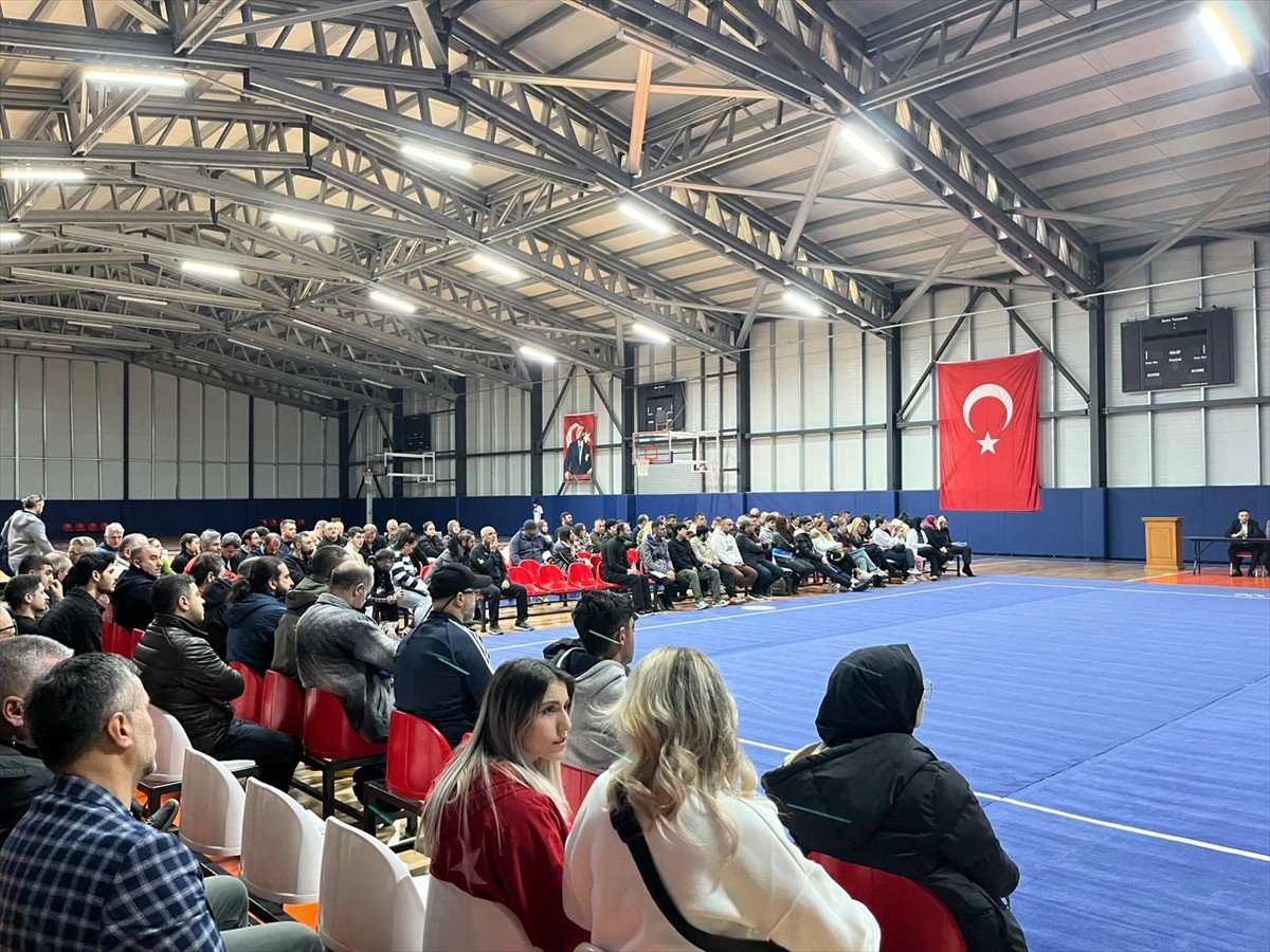 Türkiye Wushu Kung Fu Federasyonuu Başkanı Abdurrahman Akyüz, 2025'i wushu yılı ilan ettiklerini...