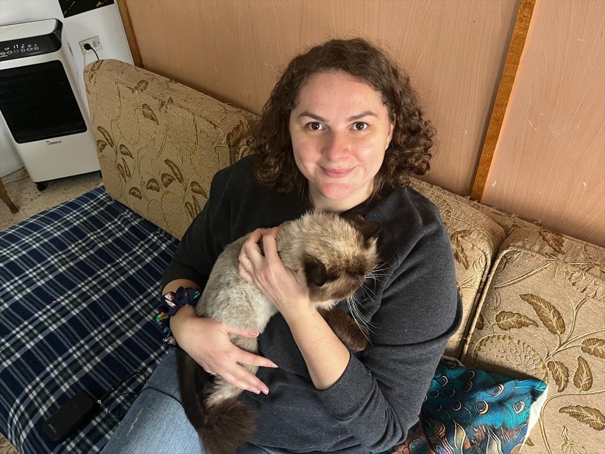 Ukrayna'nın Amman Büyükelçiliğinde diplomat olarak çalışmak üzere Ürdün'e gelen 36 yaşındaki Olga...