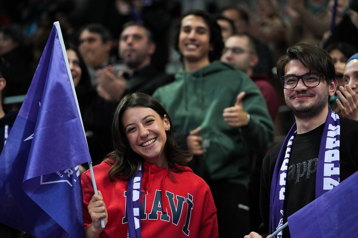Vodafone Sultanlar Ligi'nin 13. haftasında Zerenspor ile Keçiören Belediyesi Sigorta Shop...