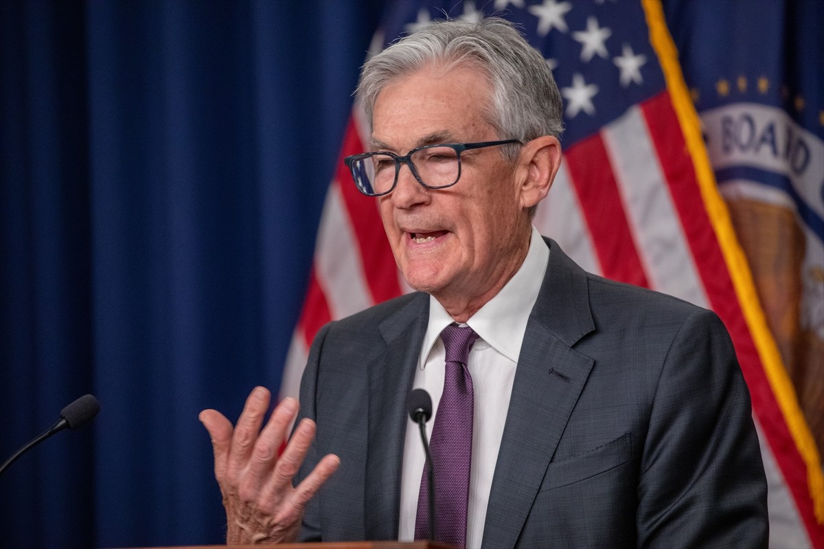 ABD Merkez Bankası (Fed), politika faizini beklentiler dahilinde değiştirmeyerek yüzde 4,25-4,50...