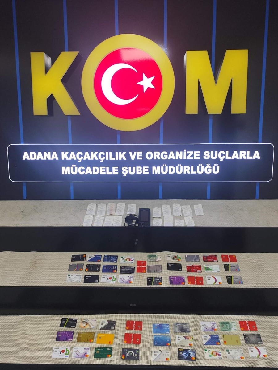 Adana'da POS cihazıyla tefecilik yaptığı iddia edilen 1 şüpheli gözaltına alındı.  Operasyonda POS...