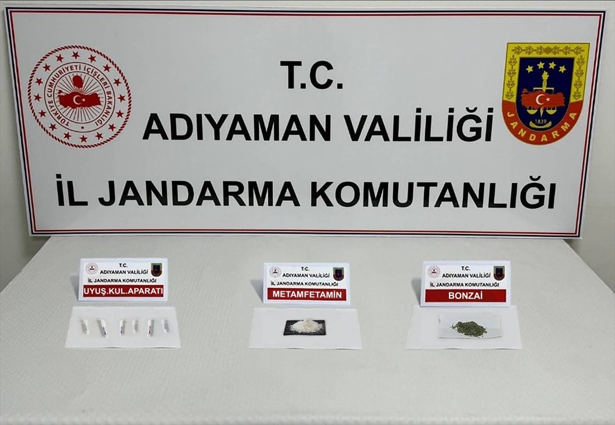 Adıyaman'da düzenlenen uyuşturucu operasyonunda 20 zanlı gözaltına alındı. Belirlenen adreslere...