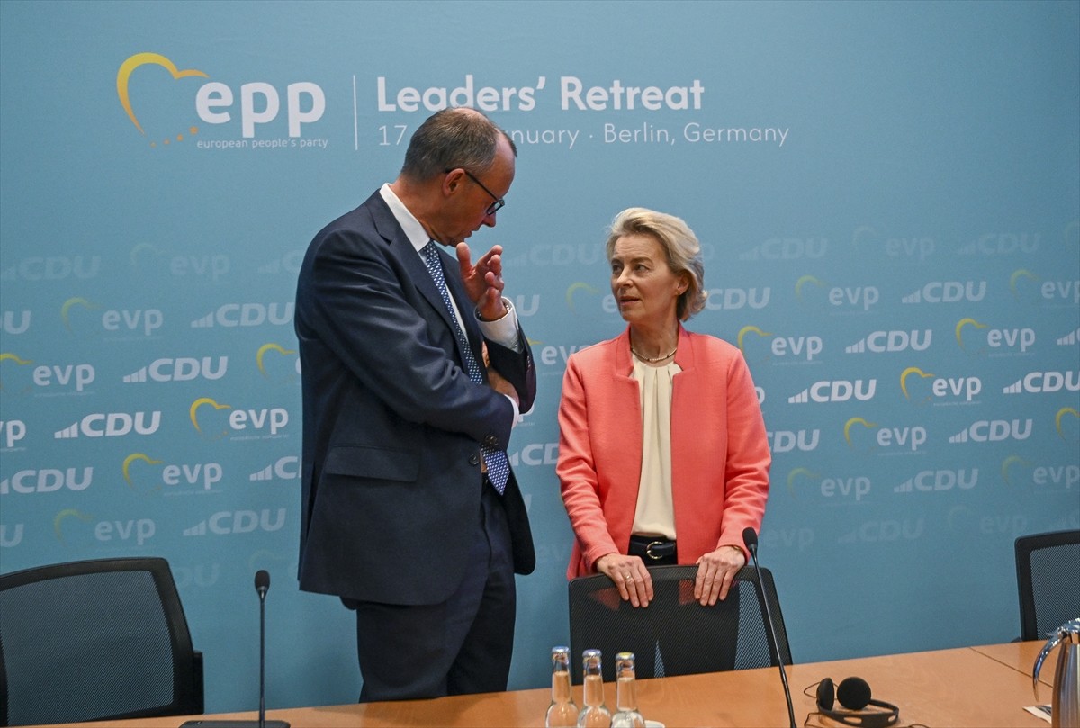 Almanya'nın başkenti Berli'nde iki gün sürecek Avrupa Halk Partisi (EPP) liderler toplantısı...