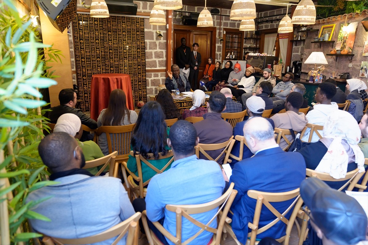 Ankara'da, Birleşmiş Milletler (BM) Türkiye Mukim Koordinatörü Babatunde Ahonsi'nin  katılımıyla...