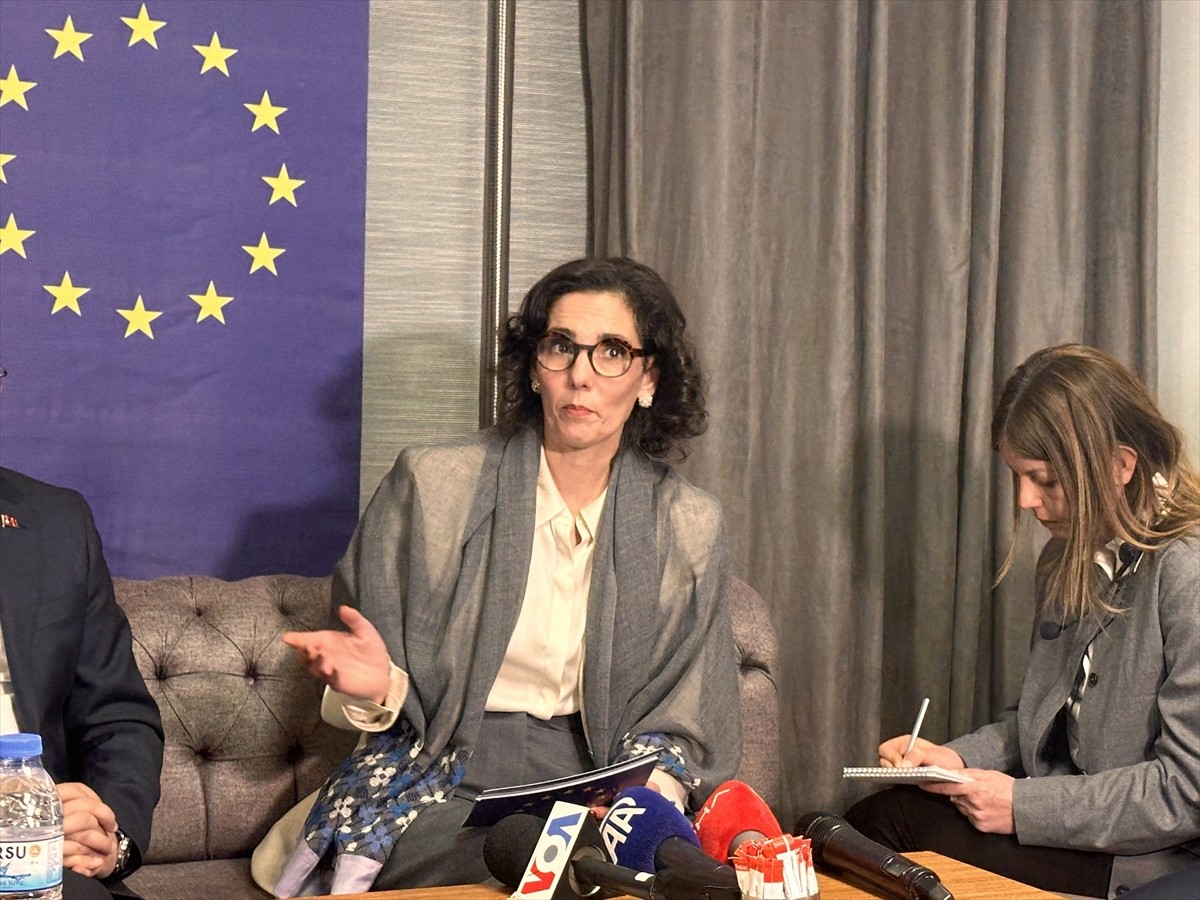 Avrupa Birliği (AB) Komisyonunun Eşitlik, Hazırlıklılık ve Kriz Yönetiminden sorumlu üyesi Hadja...