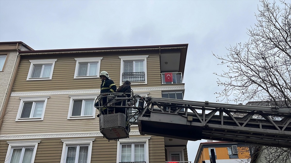 Burdur'da, İl Afet ve Acil Durum (AFAD) Müdürlüğü koordinasyonunda, senaryo gereği merkez üssü...