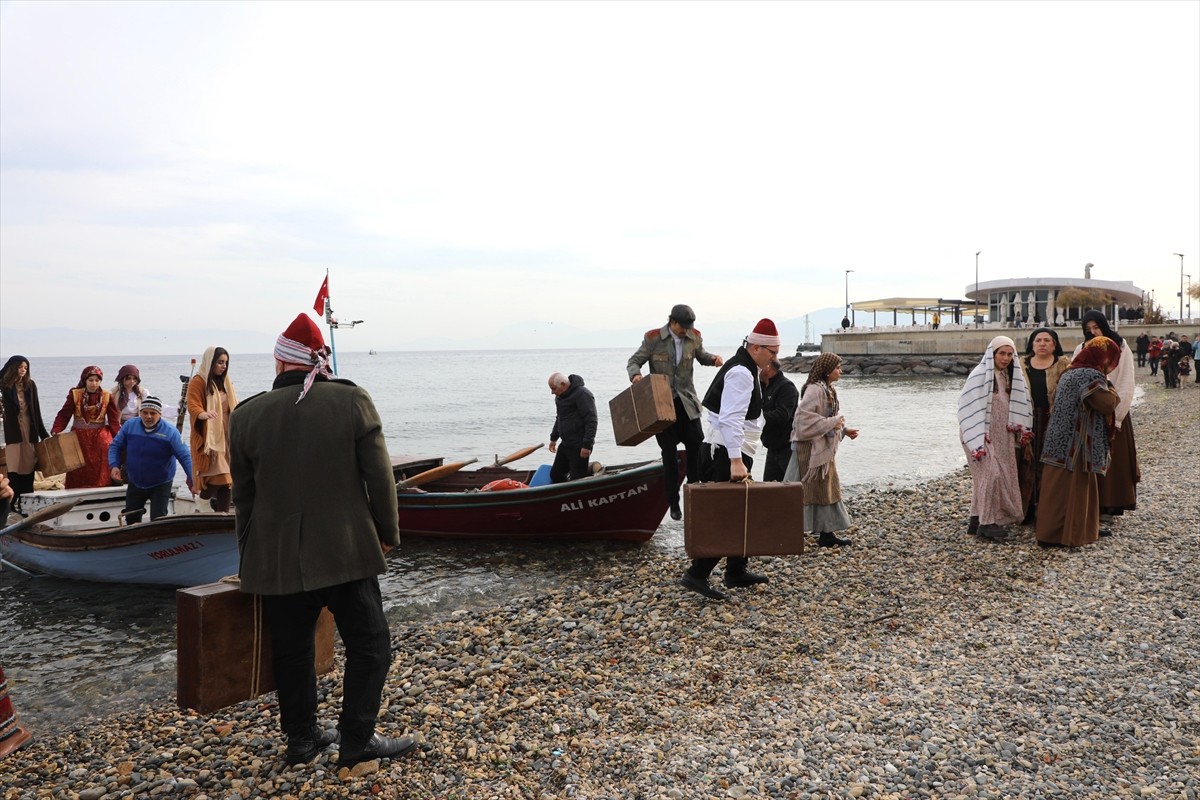 Bursa'da Türk-Yunan nüfus mübadelesinin 102'nci yılı dolayısıyla, doğdukları topraklardan göçe...