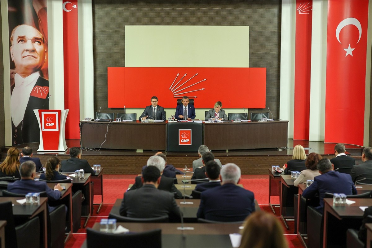 CHP Parti Meclisi (PM), Genel Başkan Özgür Özel başkanlığında toplandı.