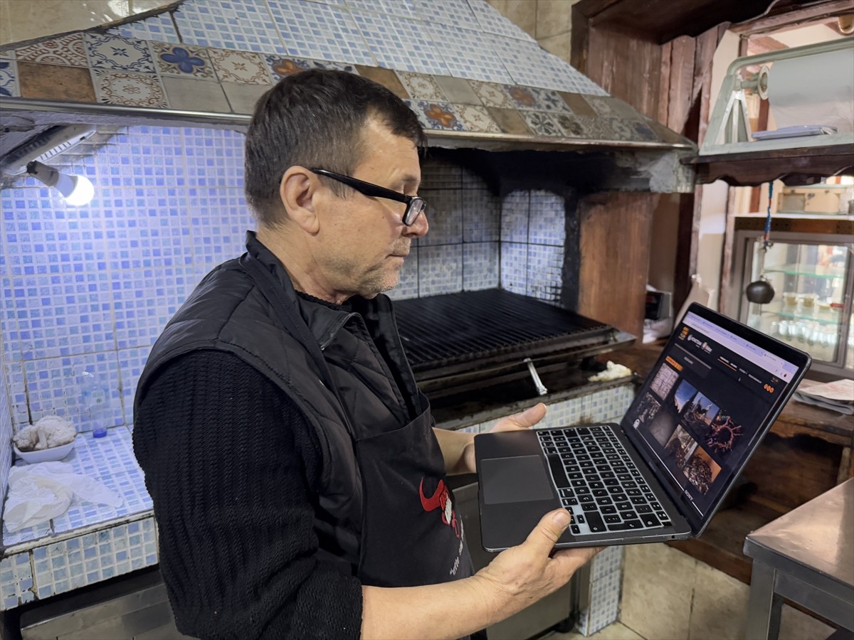 Coğrafi işaretli Tekirdağ köftesinin ustaları, Anadolu Ajansının (AA) gözünden 2024'e damga vuran...