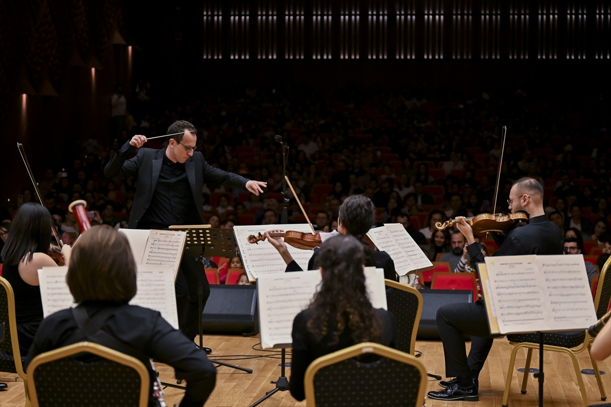 Cumhurbaşkanlığı Senfoni Orkestrasınca (CSO), sezonun "Çocuk ve Aile Konseri"nin ilki, CSO Daimi...
