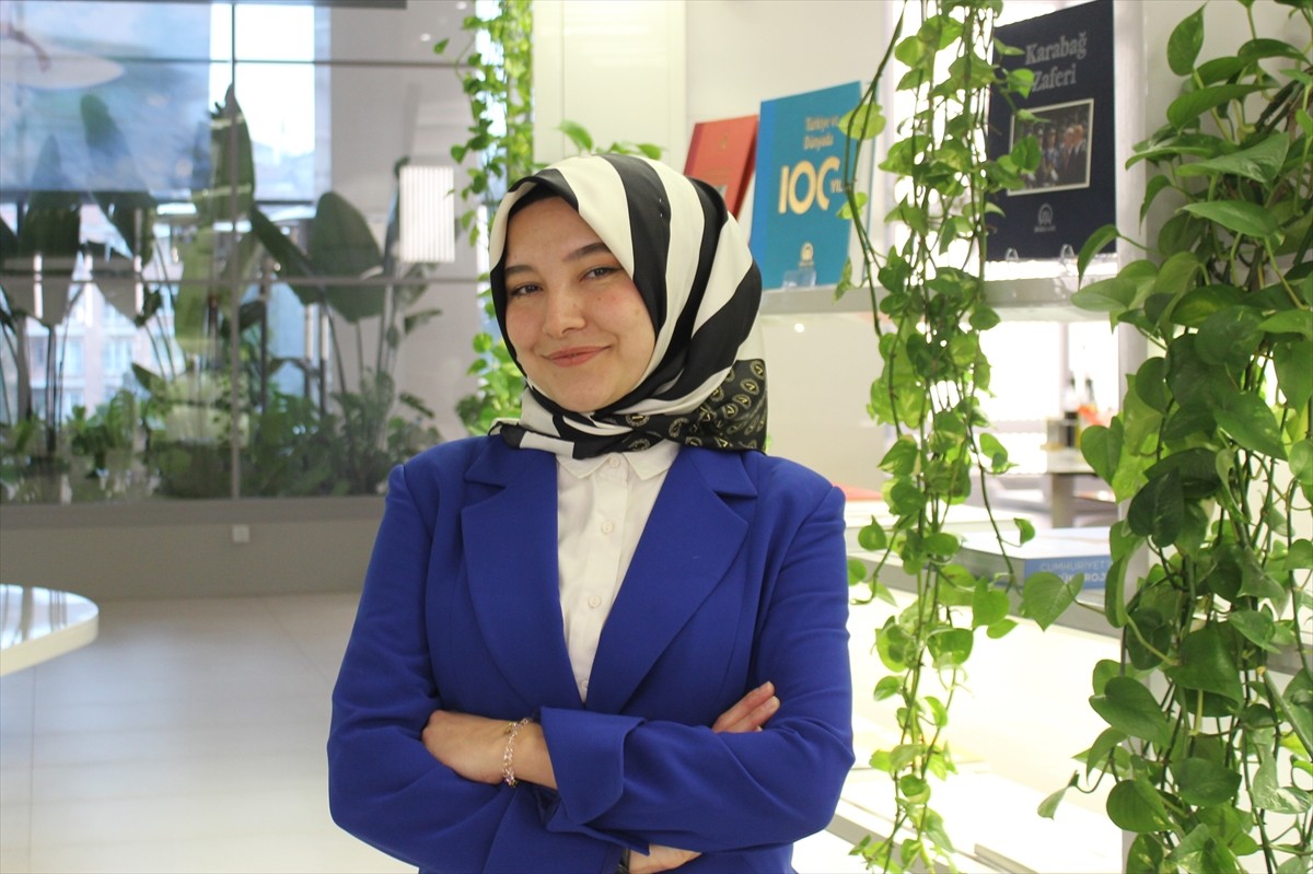 Emlakçılar, mesleklerinin suiistimallerinden ötürü toplum içinde "kirli iş" olarak görülmesinden...