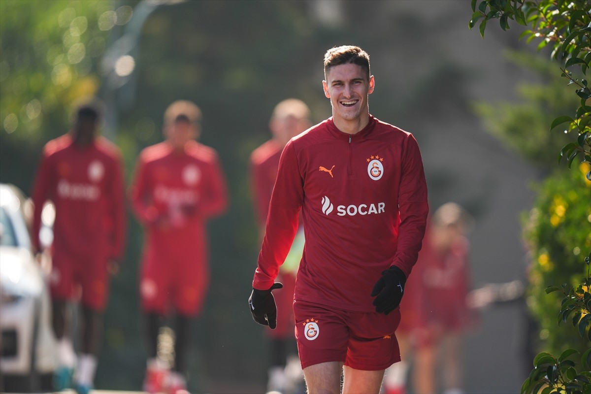 Galatasaray, UEFA Avrupa Ligi'nin 7. haftasında Ukrayna temsilcisi Dinamo Kiev ile yarın yapacağı...