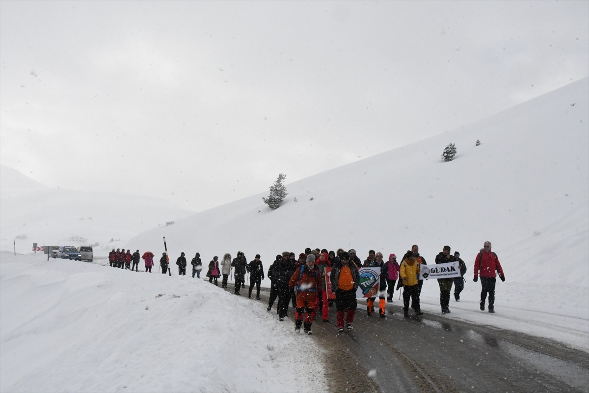 Gümüşhane-Trabzon il sınırındaki Zigana Dağı'nda, 16 yıl önce çığ düşmesi sonucu yaşamını yitiren...
