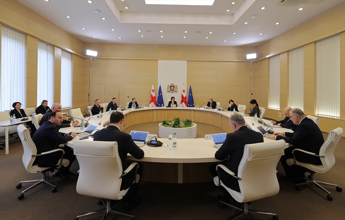 Gürcistan Başbakanı İrakli Kobakhidze, ülkesinin ekonomisinin 2024'te yaklaşık yüzde 9 büyüdüğünü...