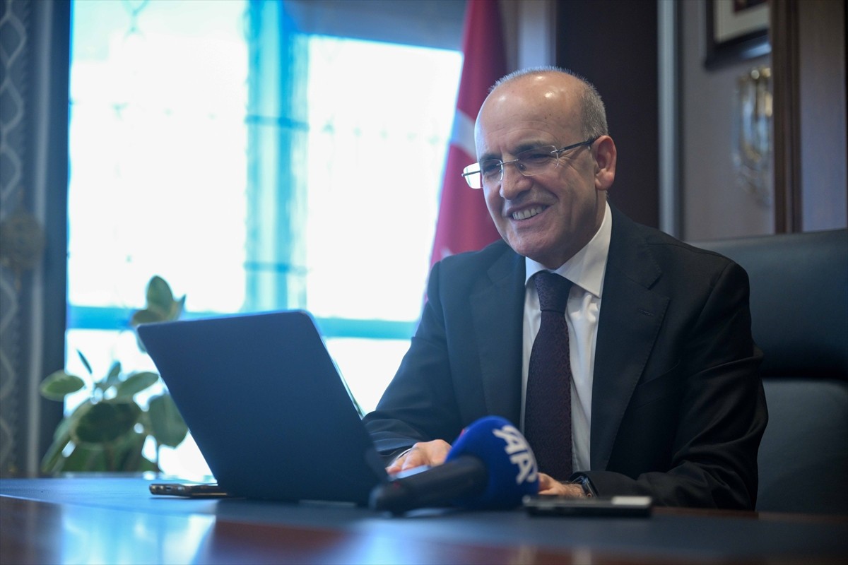 Hazine ve Maliye Bakanı Mehmet Şimşek, Anadolu Ajansının (AA) gözünden 2024'e damga vuran olaylara...