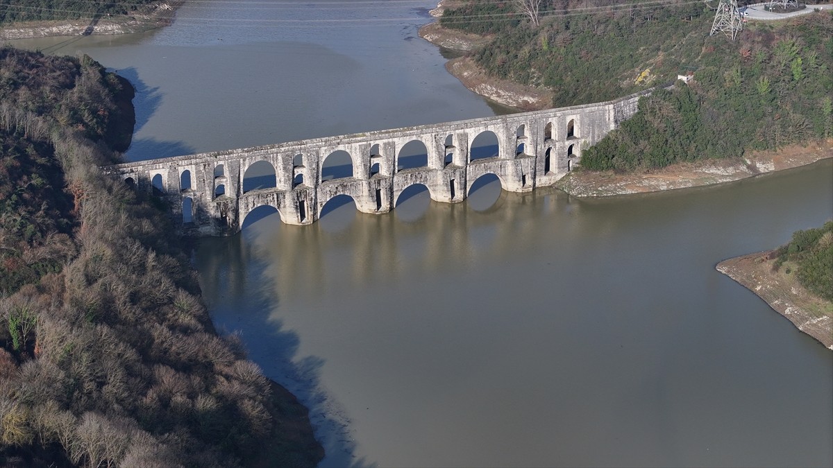  İstanbul'a su sağlayan barajların ortalama doluluk oranı yağışların da etkisiyle yüzde 50,49...