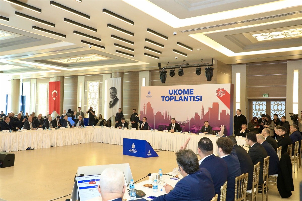 İstanbul Büyükşehir Belediyesi (İBB) Ulaşım Koordinasyon Merkezi (UKOME) toplantısında, siyasi...