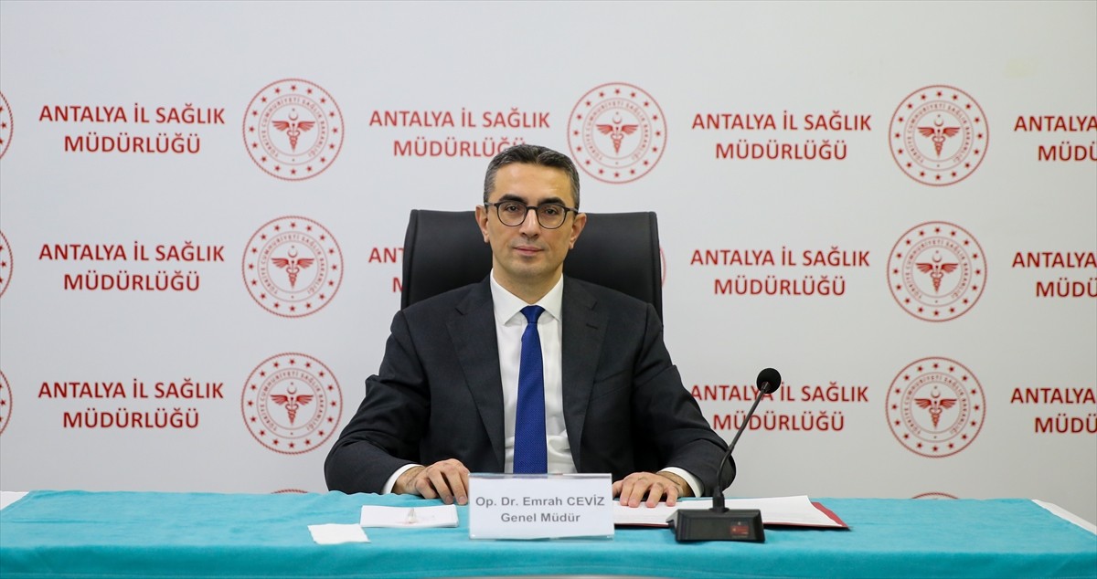 Kamu Hastaneleri Genel Müdürü Emrah Ceviz, bazı branşlarda yaşanan randevu sorununun çözümü için...