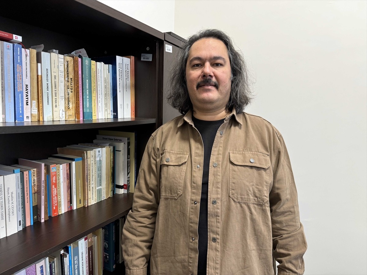 Kastamonu Üniversitesi Eğitim Fakültesi Eğitim Bilimleri Bölümü Eğitimin Felsefi, Sosyal ve Tarihi...