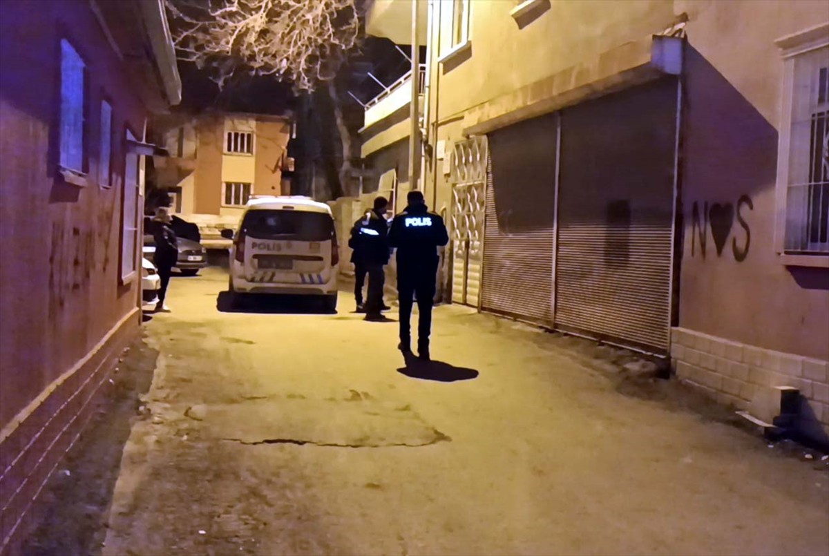 Kırıkkale'de boşanma aşamasındaki hamile eşi ve kayınbabasını darbeden kişi, kayınvalidesini de...