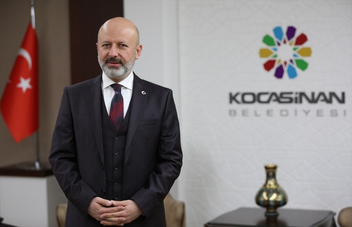 Kocasinan Belediyesinin 2019 yılında ilçenin çeşitli bölgelerine yerleştirdiği bayat ekmek...