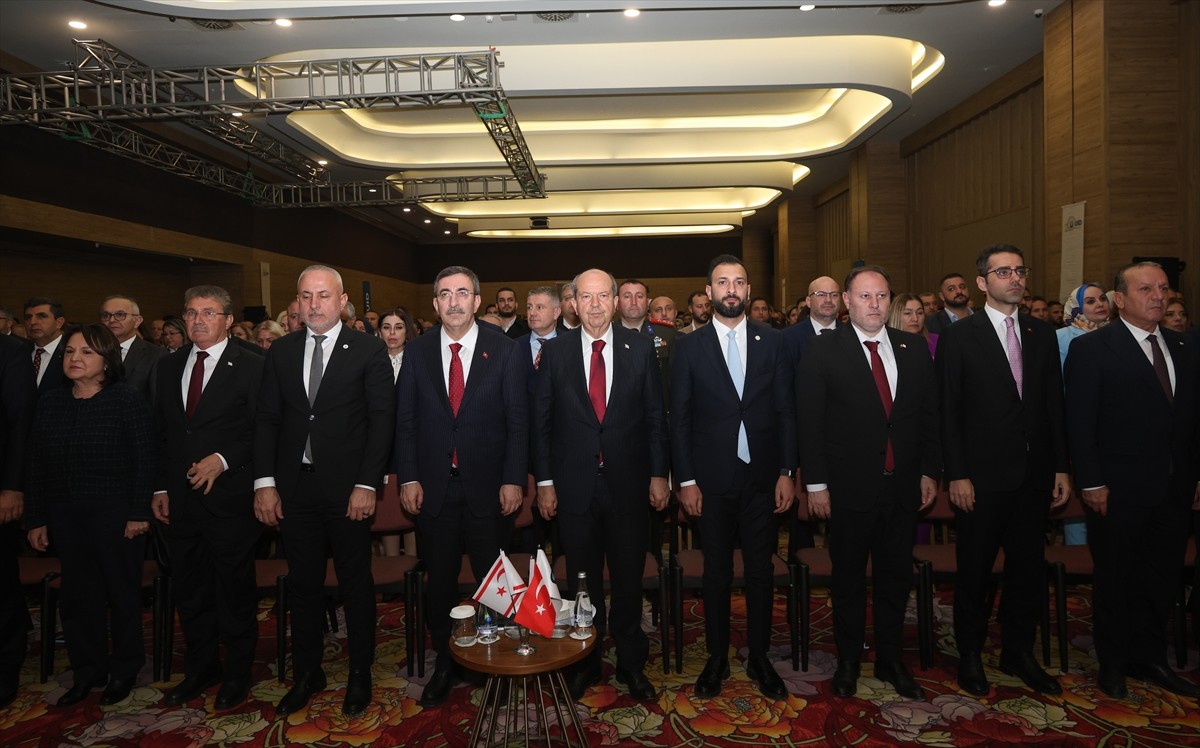 Kuzey Kıbrıs Türk Cumhuriyeti'nin (KKTC) başkenti Lefkoşa'da bir otelde Uluslararası Demokratlar...