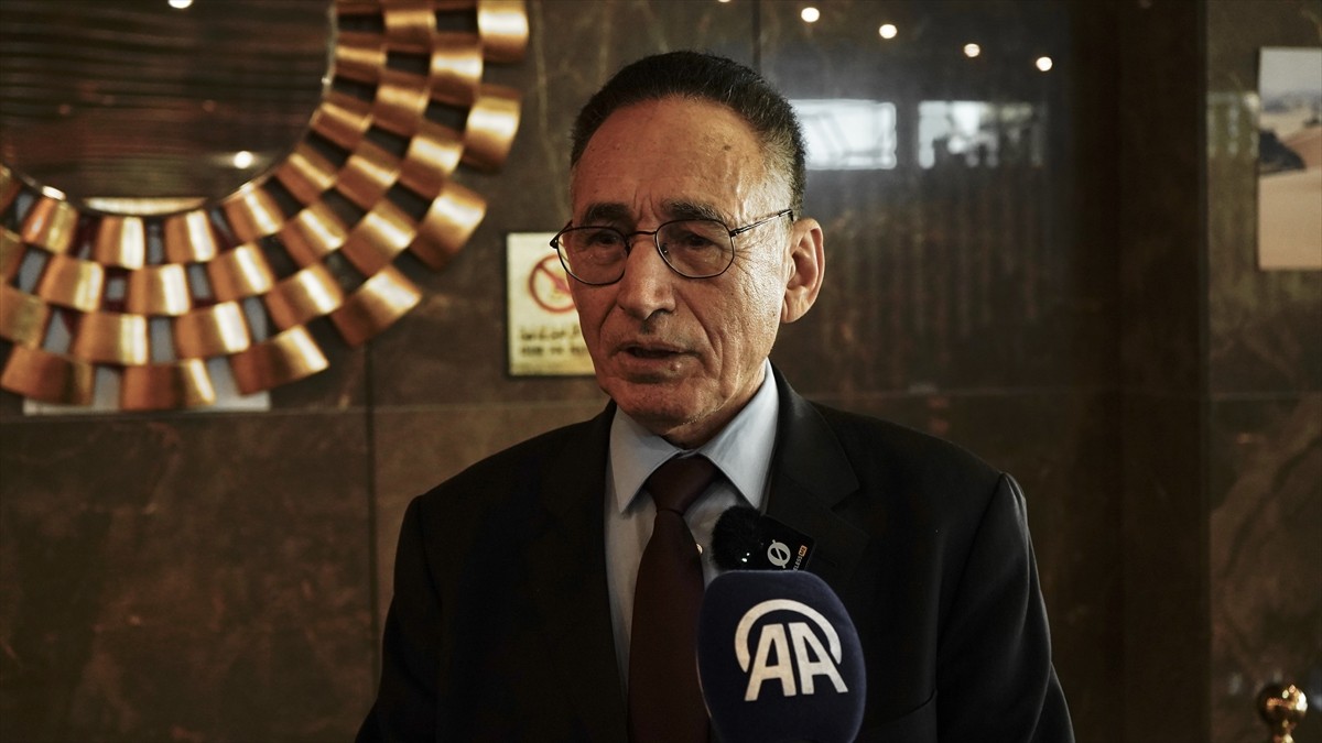 Libya Ekonomi ve Ticaret Bakanı Muhammed el-Huveyc, Türkiye'nin şu anda ülkesinin ticari olarak...