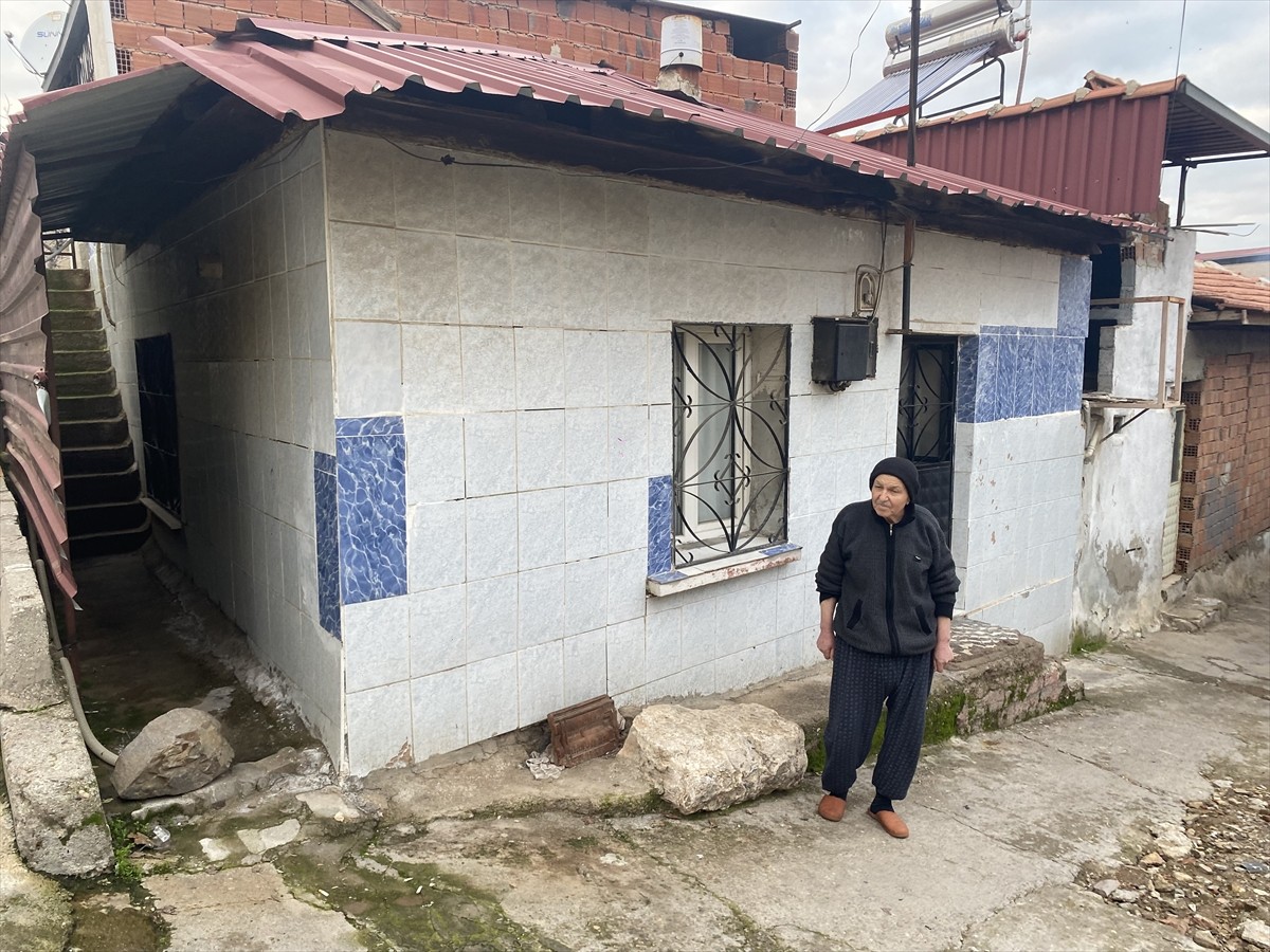 Manisa'nın Alaşehir ilçesinde, yılbaşından beri haber alınamayan zihinsel engelli kişinin...