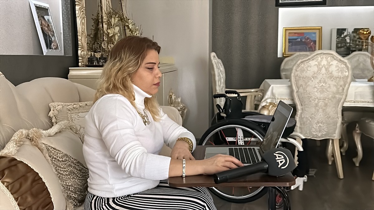 Milli para halterci Nazmiye Muratlı, Anadolu Ajansının (AA) gözünden 2024'e damga vuran olaylara...