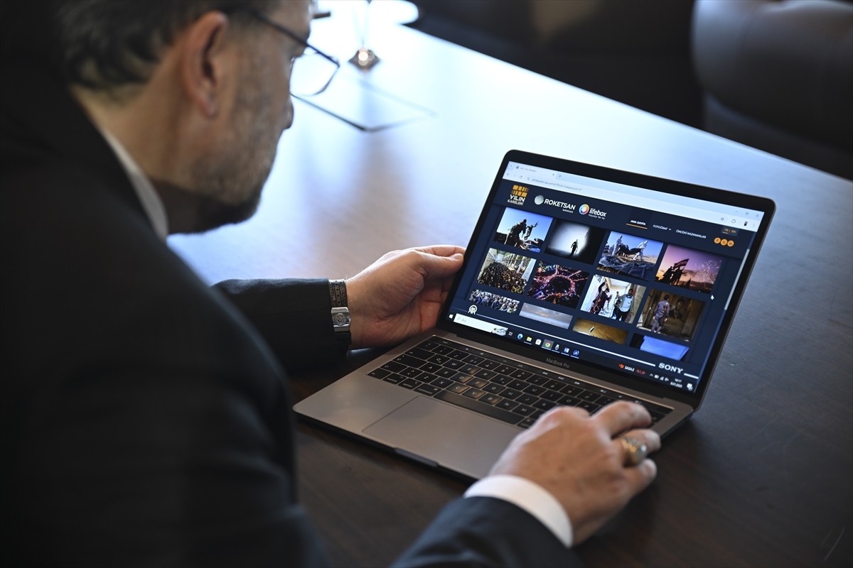 Müstakil Sanayici ve İşadamları Derneği (MÜSİAD) Başkanı Mahmut Asmalı, Anadolu Ajansının gözünden...