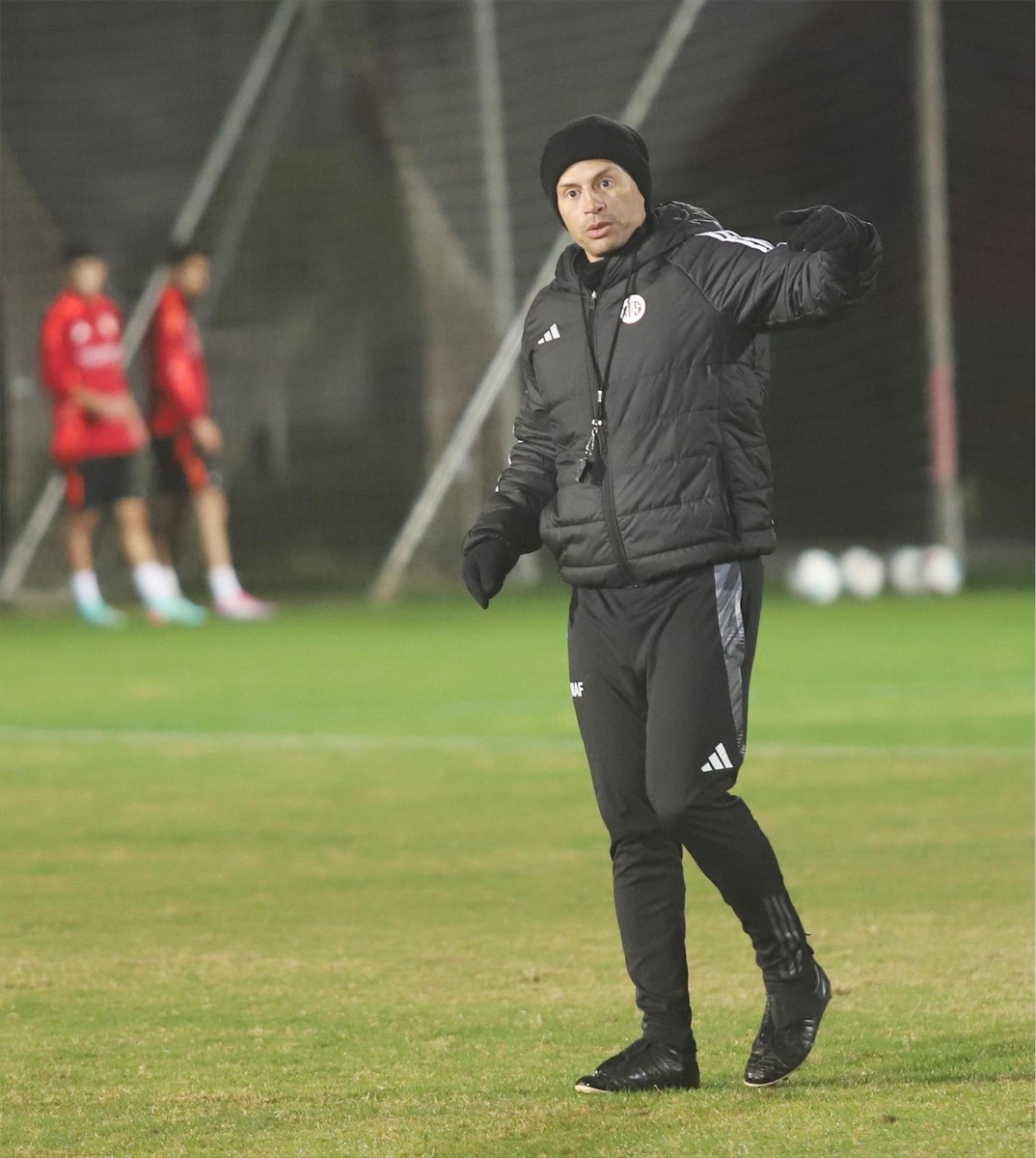 Onvo Antalyaspor, Ziraat Türkiye Kupası D Grubu'nda Kocaelispor ile yapacağı müsabakanın...