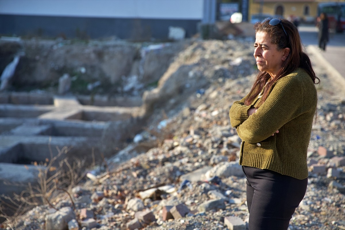 Osmaniye'de 6 Şubat 2023'teki depremlerde yıkılan, 105 kişinin hayatını kaybettiği Bilge...