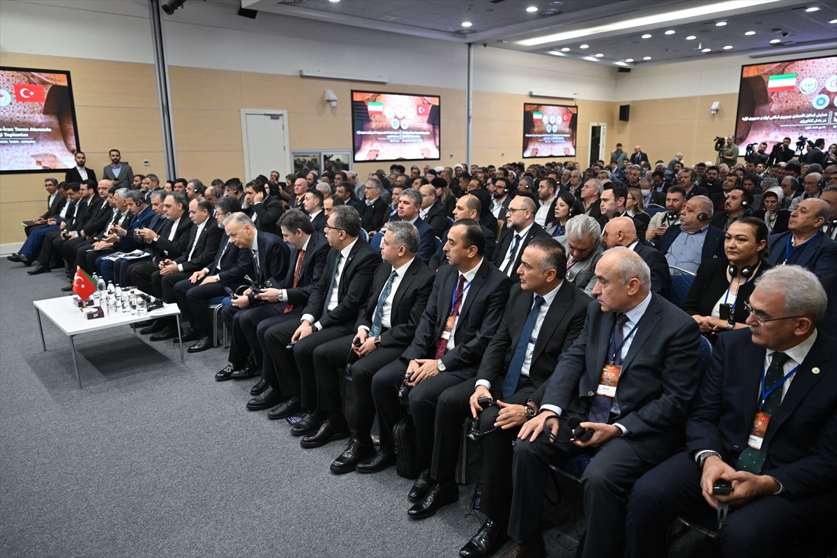 "Türkiye-İran Tarım Alanında İşbirliği Toplantısı", Türkiye Odalar ve Borsalar Birliği'nde (TOBB)...