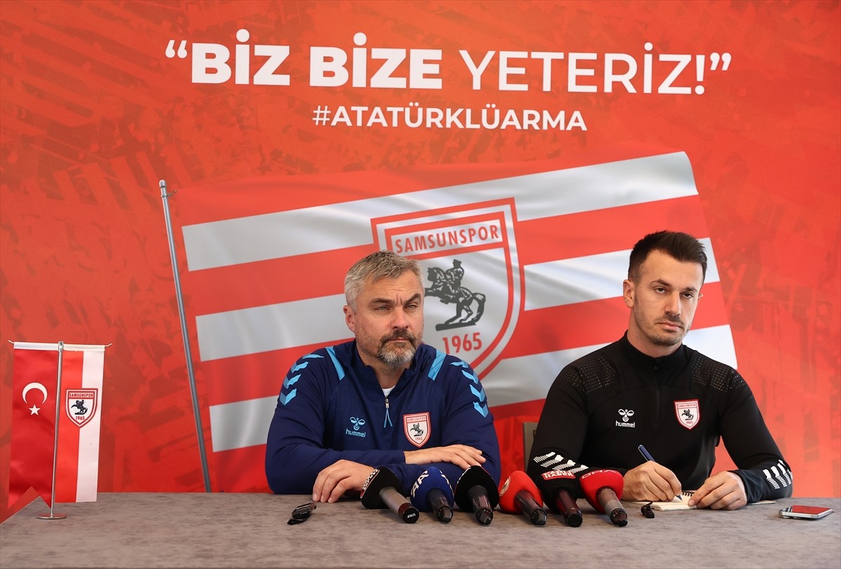 Reeder Samsunspor, Trendyol Süper Lig'in 19. haftasında deplasmanda Kayserispor ile oynayacağı...