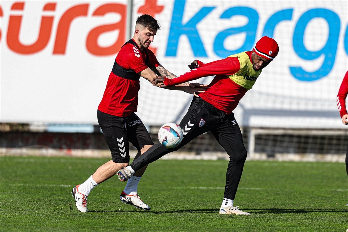 Reeder Samsunspor, Trendyol Süper Lig'in 22. haftasında RAMS Başakşehir ile 1 Şubat Cumartesi günü...