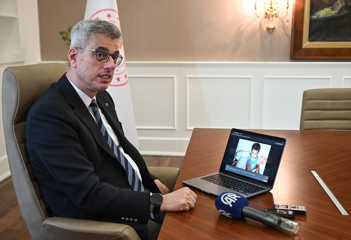 Sağlık Bakanı Kemal Memişoğlu, Anadolu Ajansının (AA) gözünden 2024'e damga vuran olaylara ait ve...